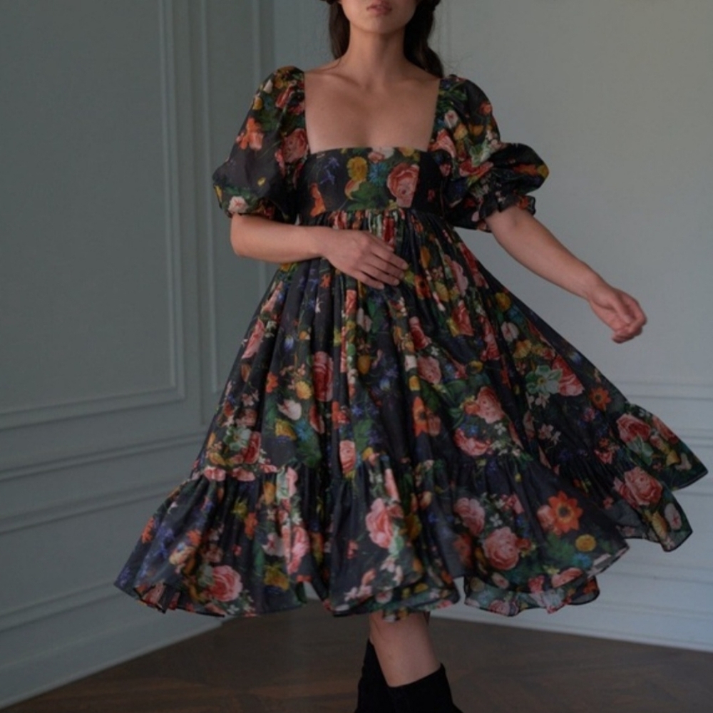 EUC Selkie French Puff in Nightcap XL